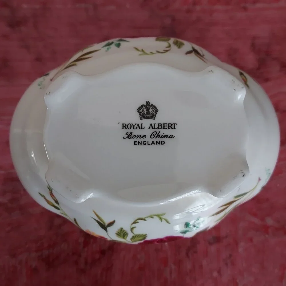 Royal Albert royal albert